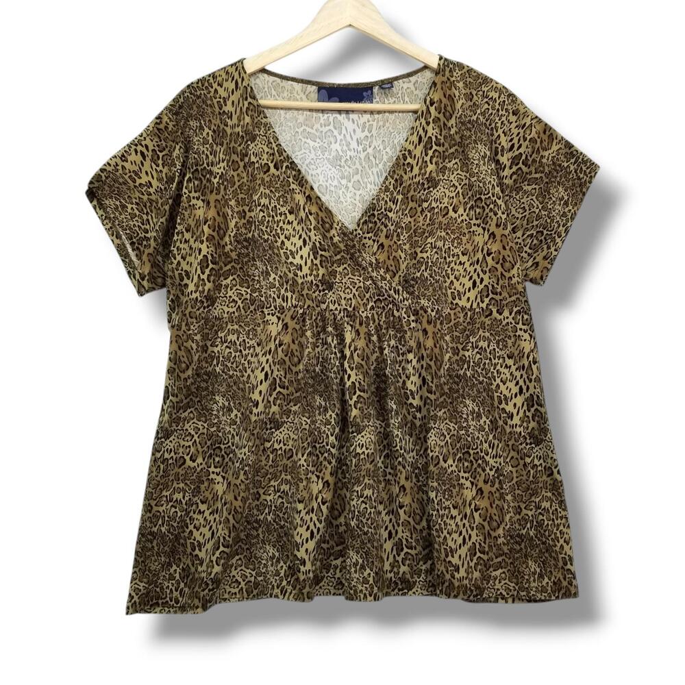 Susan Graver‎ Animal Print Top Surplice Short Sleeve Shirt Medium Black Tan